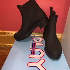 Matte Jeffrey Campbell Platform Boot
